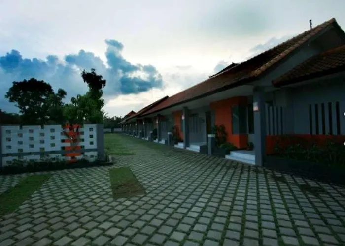 Sayang 2 Gasthof 2*